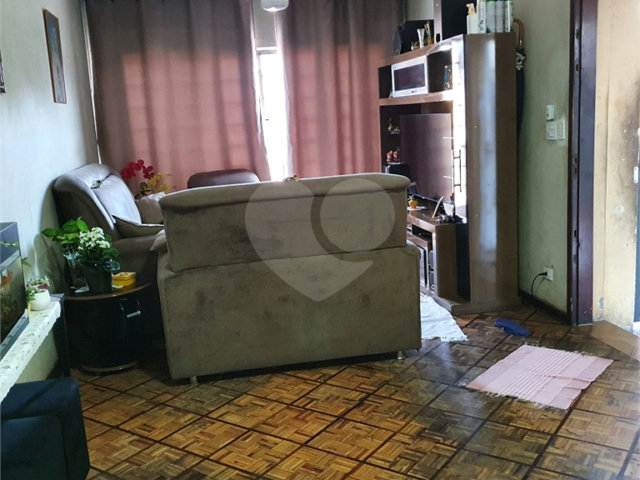 Sobrado à venda com 3 quartos, sendo 1 suíte,  em Imirim, São Paulo, SP