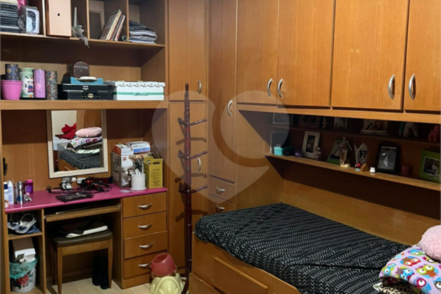 Sobrado à venda com 3 quartos, sendo 1 suíte, em Parque Edu Chaves, São Paulo, SP