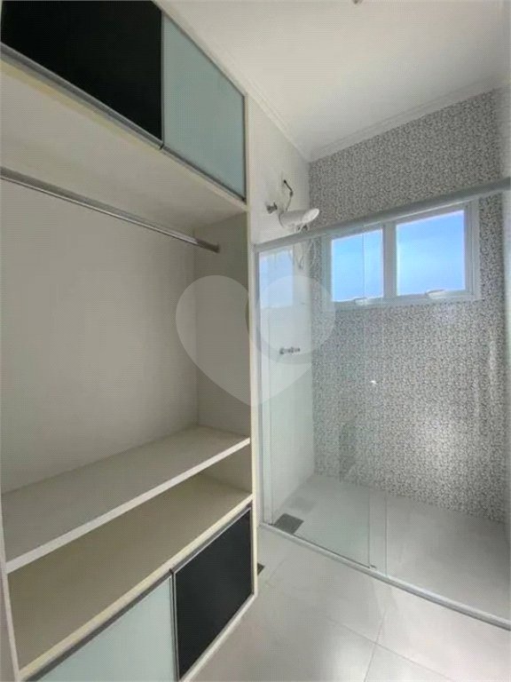 Casa à venda com 4 suítes no condomínio Ipê Velho, Vinhedo - SP