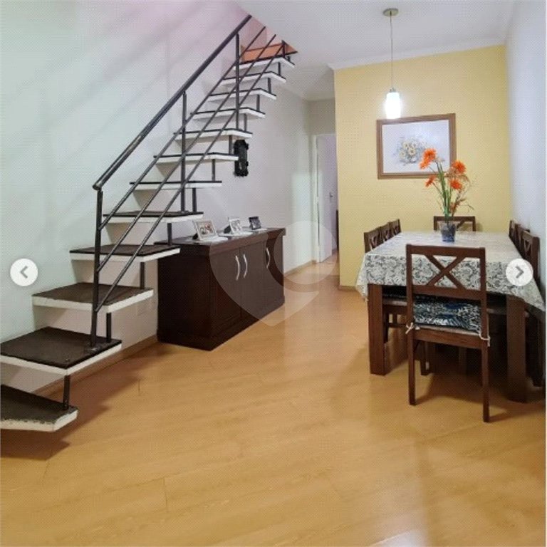 Casa à venda com 3 quartos no condomínio Milenium 1, Mogi das Cruzes - SP