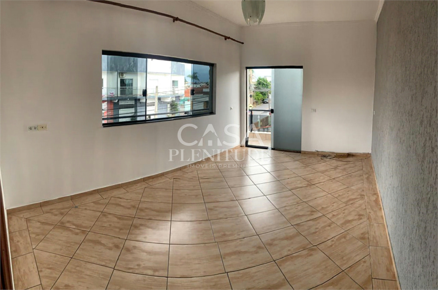 Casa à venda com 3 quartos, sendo 1 suíte, em Wanel Ville, Sorocaba, SP
