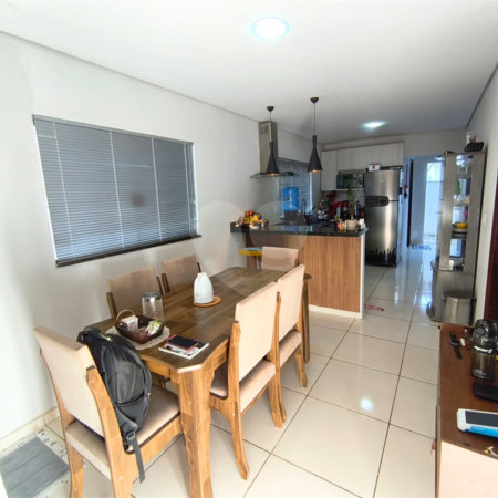 Casa à venda com 4 quartos em Vila Barth, Itapetininga, SP
