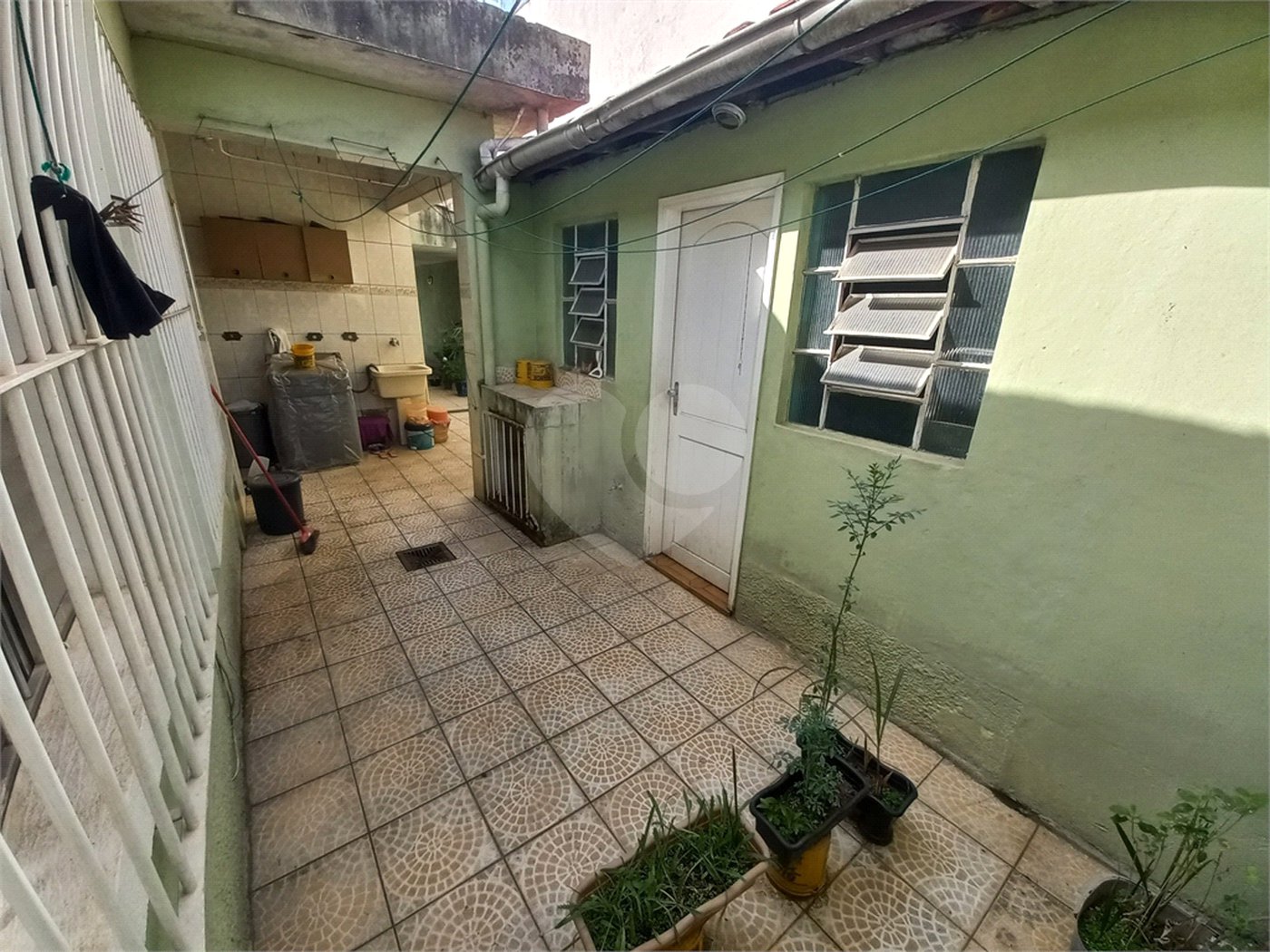 Casa Térrea à venda com 3 quartos em Jardim Maria Virginia, São Paulo, SP