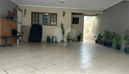 Casa à venda com 3 quartos, sendo 1 suíte,  em Jardim Imperador, Suzano, SP
