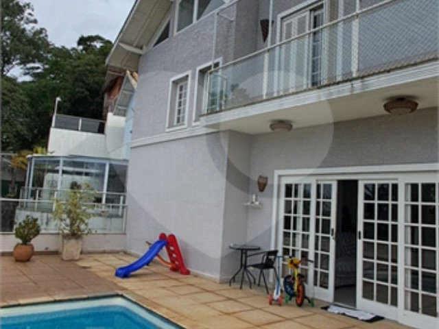 Casa à venda com 4 suítes no condomínio Casa Alto Padrao, São Paulo - SP