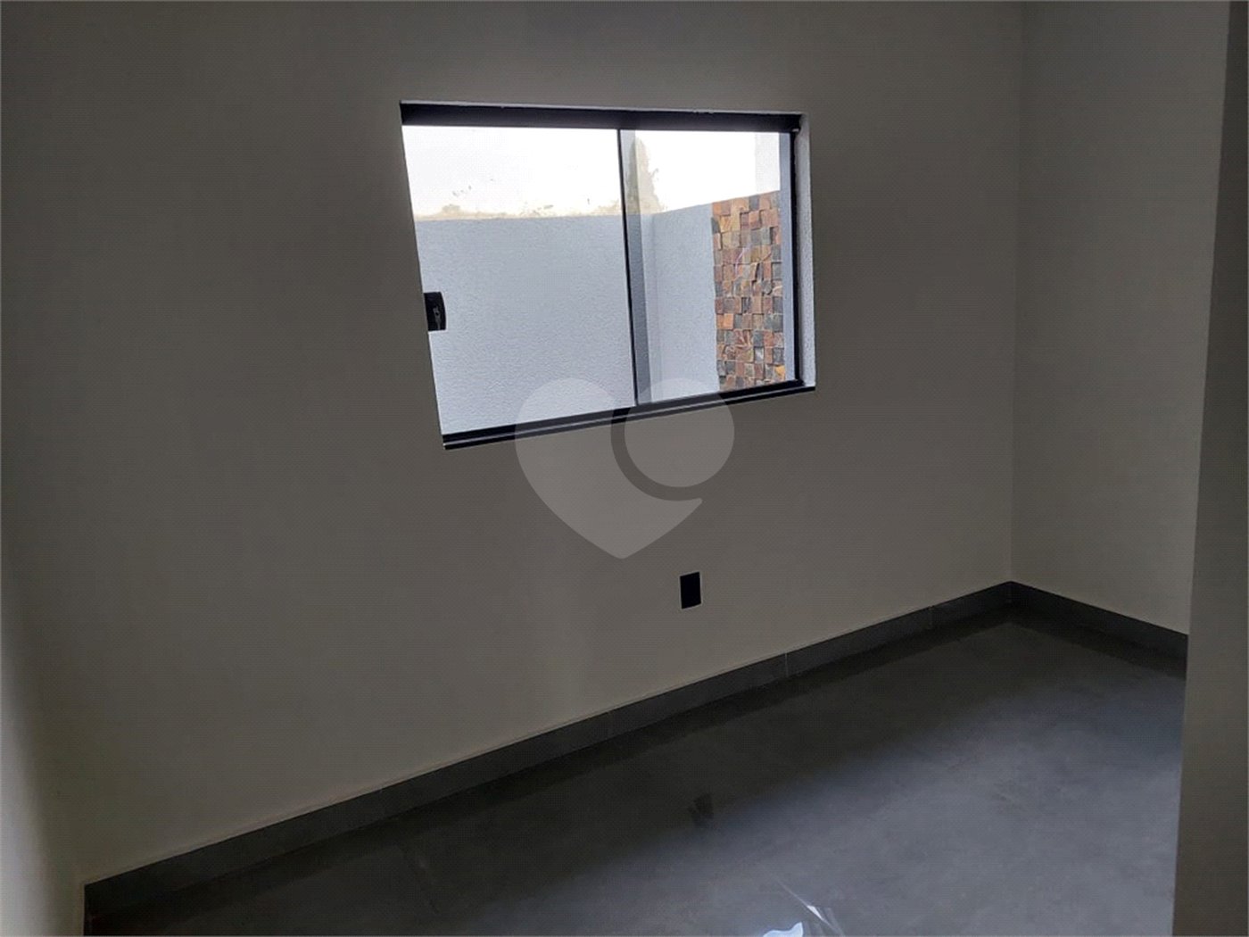 Casa à venda com 3 quartos, sendo 1 suíte, no condomínio Horto Florestal Villagio, Sorocaba - SP