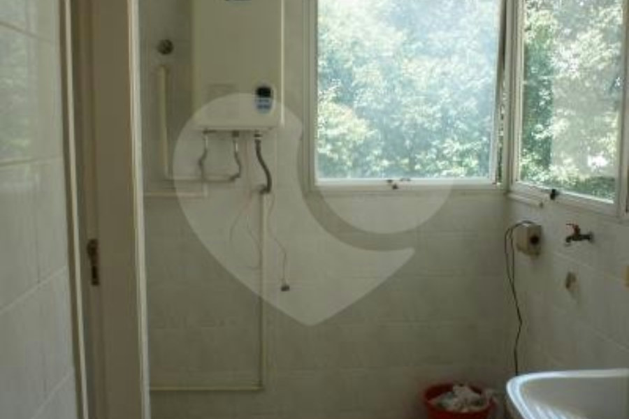 Apartamento à venda com 3 quartos, sendo 1 suíte,  em Morumbi, São Paulo, SP