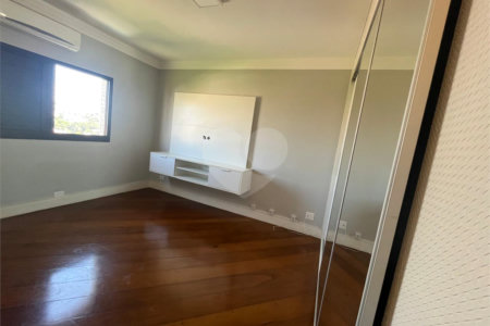 Apartamento à venda com 3 suítes no Centro, Sorocaba, SP