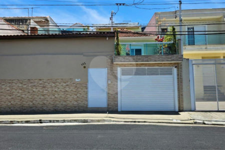 Sobrado à venda com 3 quartos, sendo 2 suítes, em Chácara Belenzinho, São Paulo, SP