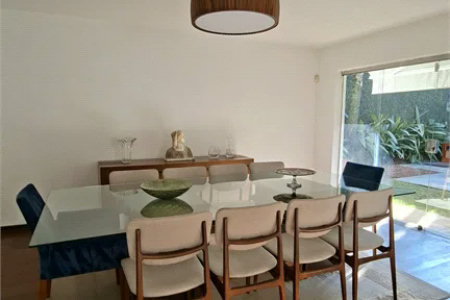 Casa à venda com 5 quartos, sendo 4 suítes, em Butantã, São Paulo, SP