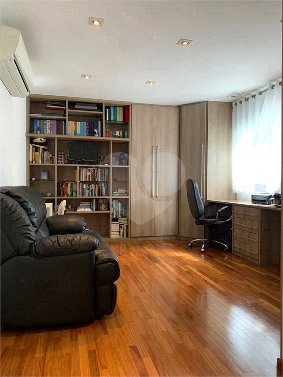 Casa à venda com 4 suítes em Santana, São Paulo, SP