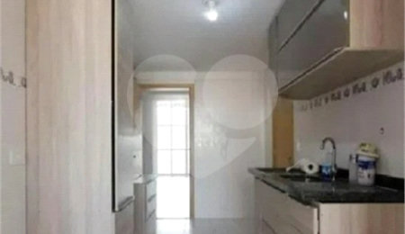 Apartamento à venda com 3 suítes em Santa Teresinha, São Paulo, SP
