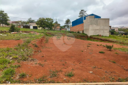 Terreno à venda em Portal dos Pinheiros Ii, Itapetininga, SP