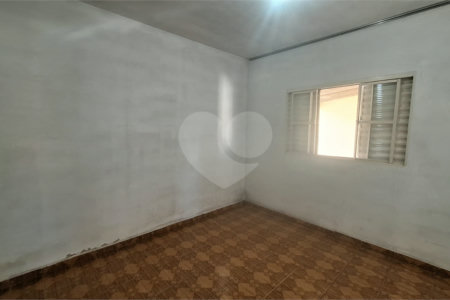 Casa à venda com 2 quartos em Parque Santos Dumont, Votorantim, SP