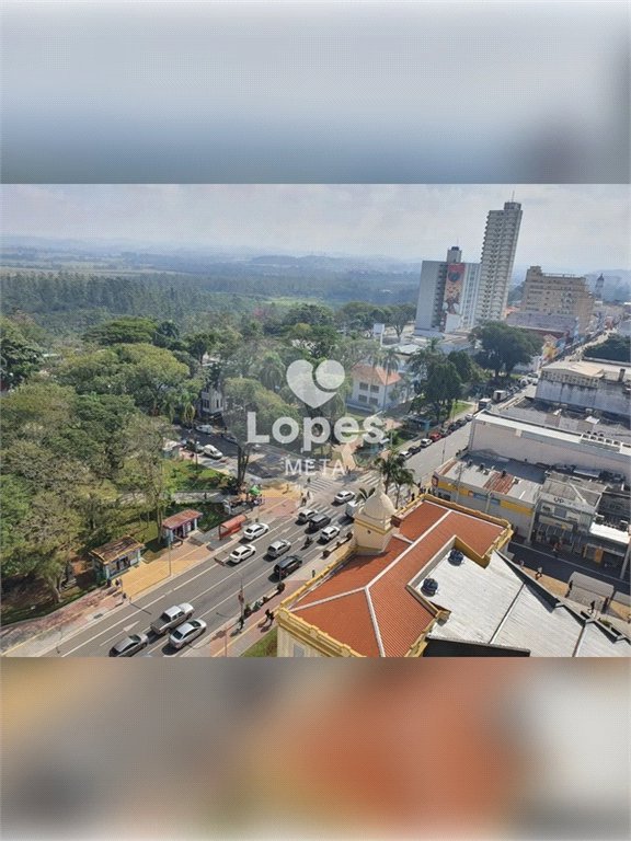 Apartamento à venda com 3 quartos, sendo 1 suíte,  no Centro, São José dos Campos, SP
