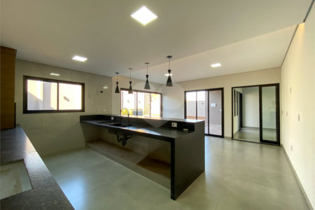 Casa à venda com 5 suítes no condomínio Nova Jerusalém - Jardinópolis, Jardinópolis - SP