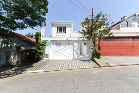 Casa à venda com 3 quartos, sendo 1 suíte,  em Brooklin Paulista, São Paulo, SP