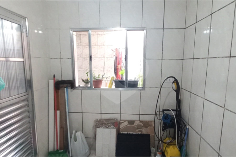Sobrado à venda com 3 quartos, sendo 1 suíte,  em Tremembé, São Paulo, SP