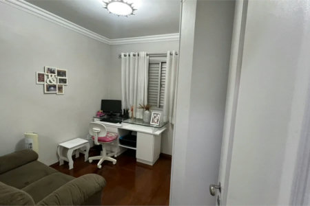 Apartamento à venda com 3 quartos em Jardim Esmeralda, São Paulo, SP
