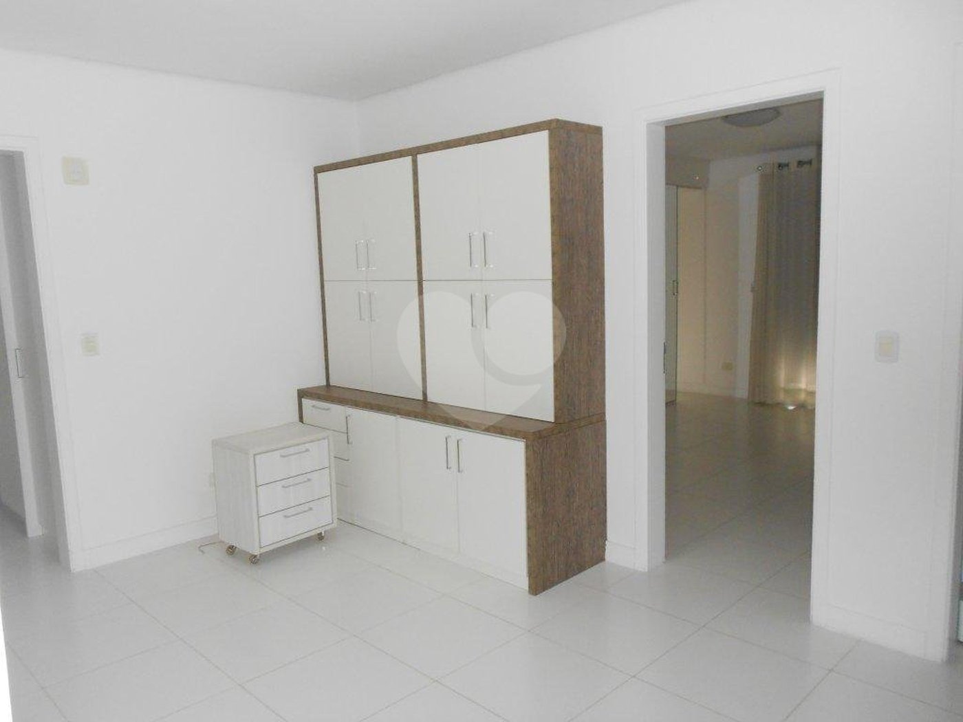 Apartamento para alugar com 4 suítes em Jardim Marajoara, São Paulo, SP