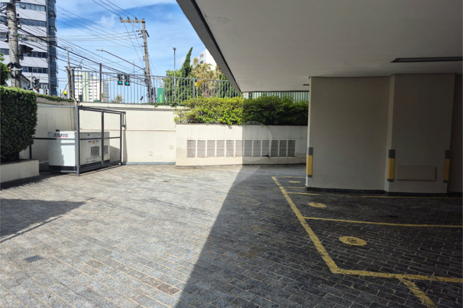 Apartamento à venda com 3 quartos, sendo 1 suíte,  em Santana, São Paulo, SP