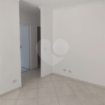 Excelente apartamento térreo no Condomínio Recanto Verde