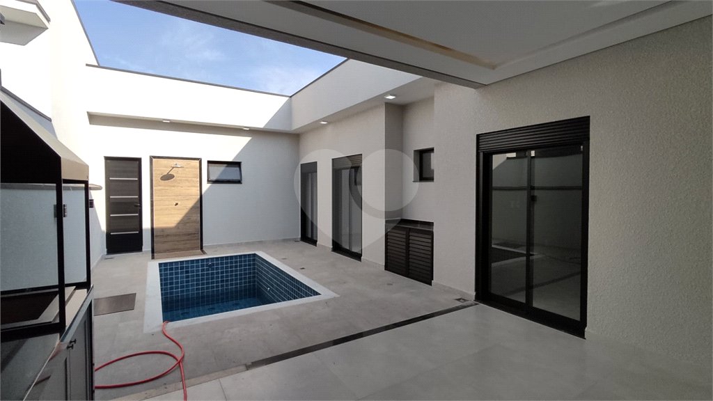 Casa à venda com 3 suítes no condomínio Residencial Viena, Indaiatuba - SP