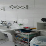 Casa à venda com 3 quartos, sendo 2 suítes, no condomínio Villa's Residencial, São Paulo - SP