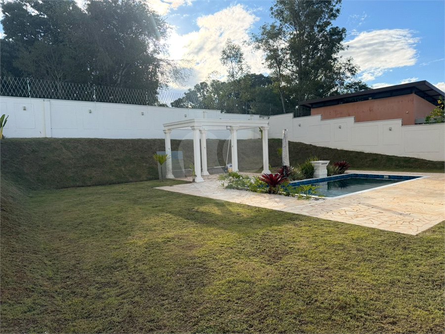 Casa à venda com 1 quarto no condomínio Village Saint Charbel, Araçoiaba da Serra - SP