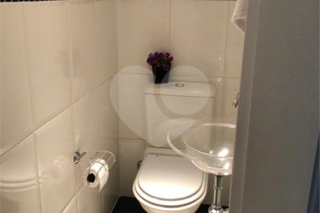 Apartamento à venda com 3 quartos, sendo 1 suíte, em Vila Azevedo, São Paulo, SP