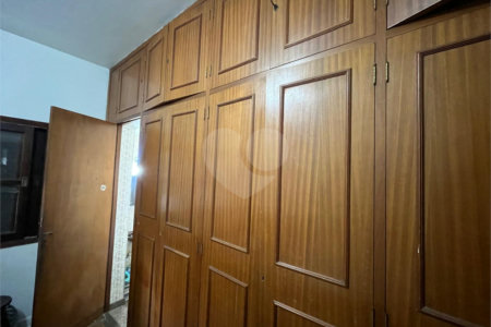 Sobrado à venda com 4 quartos, sendo 2 suítes,  em Vila Mariana, São Paulo, SP