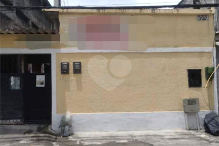 Casa à venda com 3 quartos em Santíssimo, Rio de Janeiro, RJ