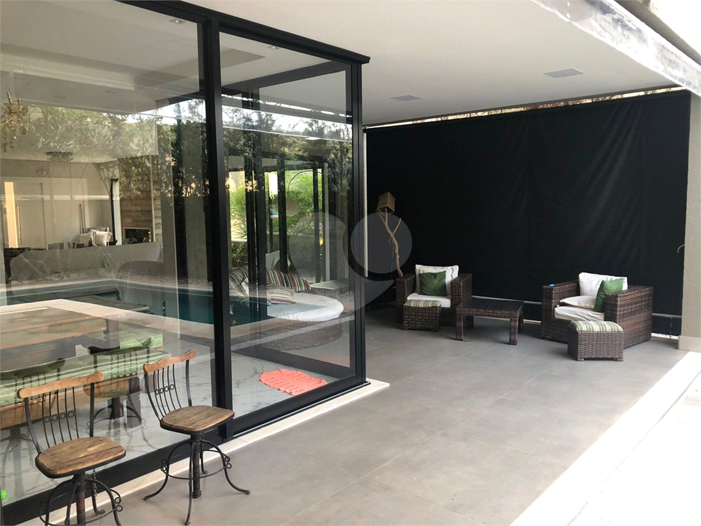 Casa à venda ou para alugar com 4 suítes no condomínio Residencial Tamboré 10, Santana de Parnaíba - SP