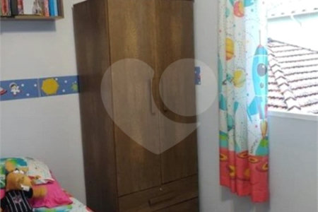 Sobrado à venda com 3 quartos, sendo 1 suíte, em Jardim Bonfiglioli, São Paulo, SP