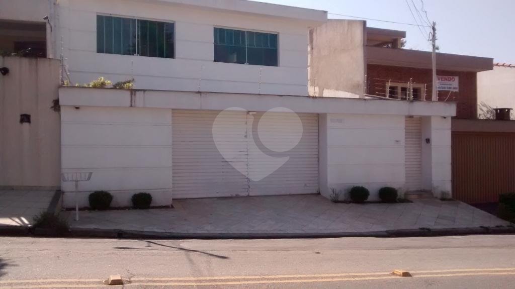 Sobrado à venda com 4 suítes em Tremembé, São Paulo, SP