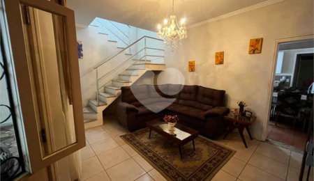 Casa à venda com 4 quartos, sendo 2 suítes,  em Vila Barth, Itapetininga, SP