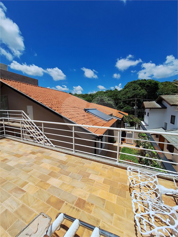 Casa à venda com 3 suítes no condomínio Bosque de Grevilea, Vinhedo - SP