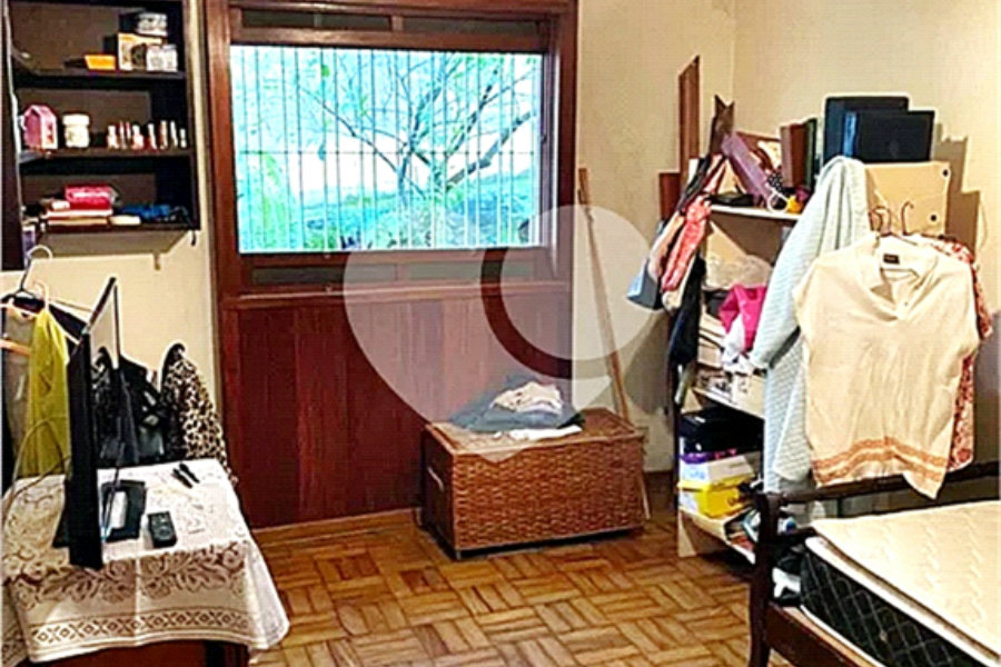 Casa à venda com 3 quartos, sendo 1 suíte, em Vila Albertina, São Paulo, SP