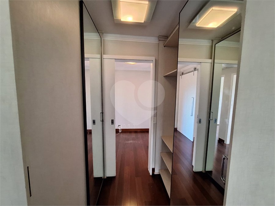 Apartamento para alugar com 3 suítes em Vila Suzana, São Paulo, SP