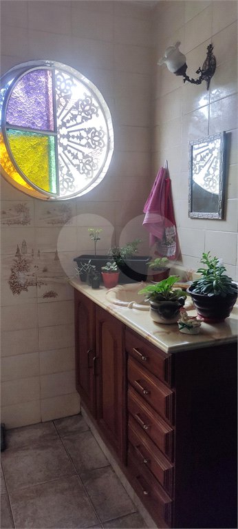 Sobrado à venda com 4 quartos em Vila Medeiros, São Paulo, SP