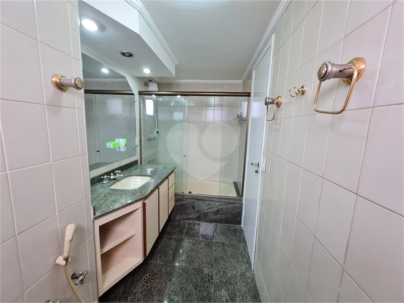 Cobertura à venda com 3 quartos, sendo 1 suíte, em Jardim Embaixador, Sorocaba, SP