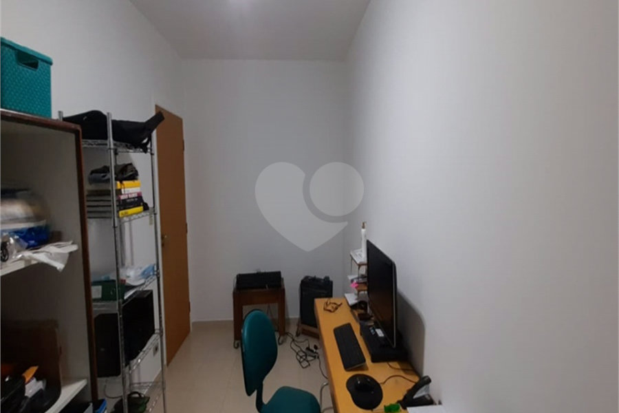 Sobrado à venda com 3 quartos, sendo 1 suíte, em Parque Peruche, São Paulo, SP