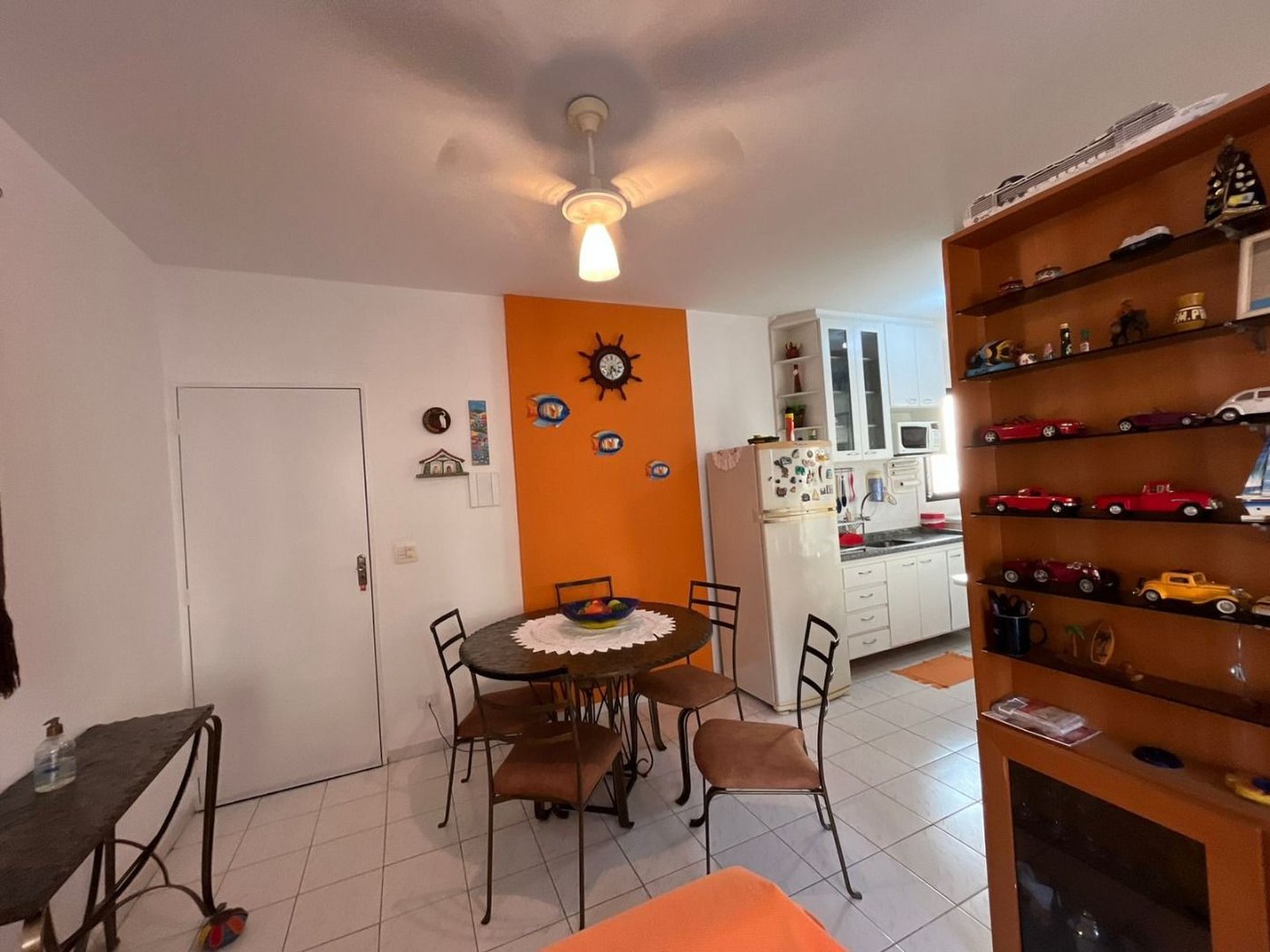Apartamento com 1 dormitório à venda, 52 m² por R$ 290.000,00 - Jardim Três Marias - Guarujá/SP