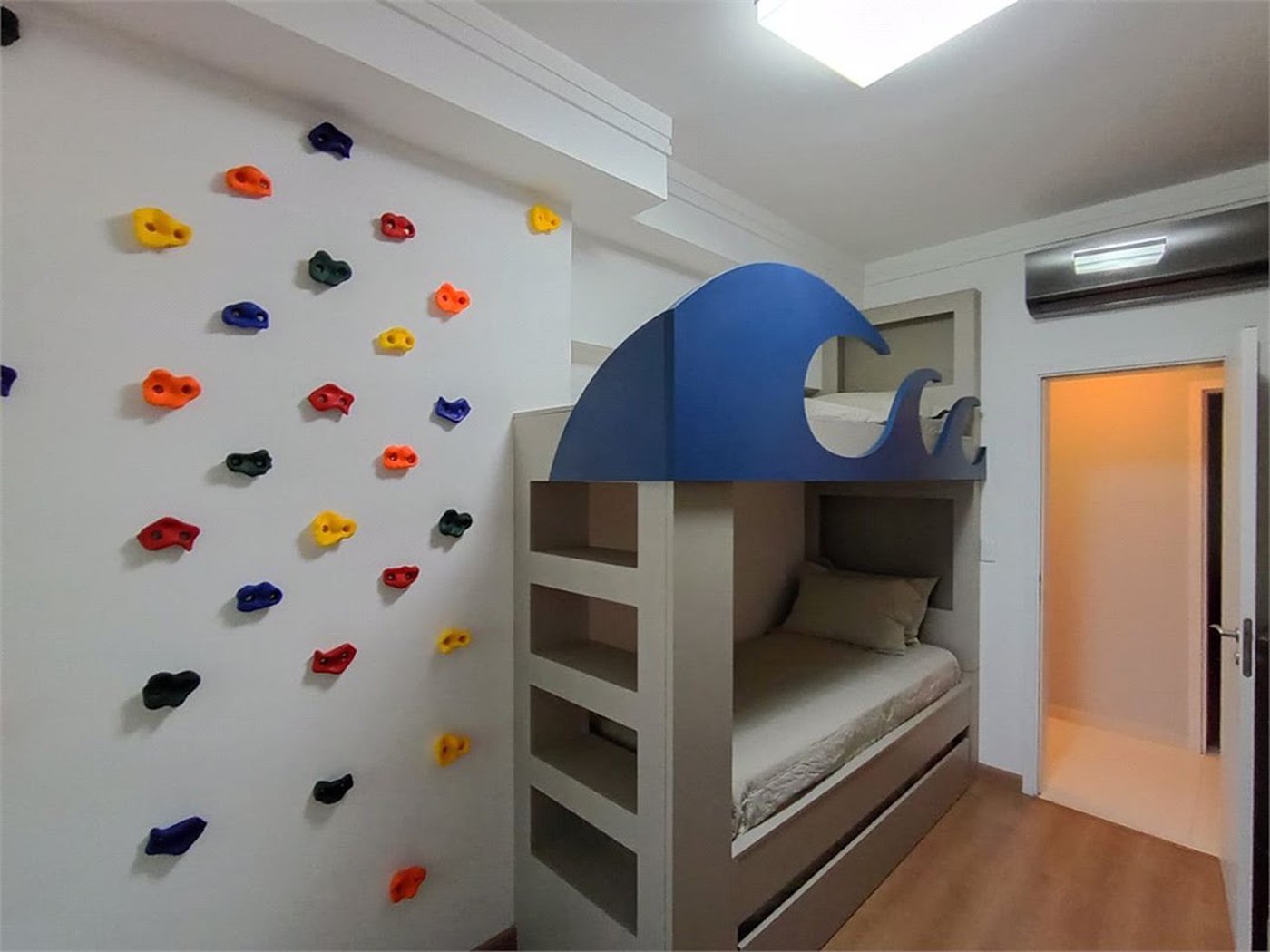Apartamento Residencial para locação, Boqueirão, Santos - AP0256.