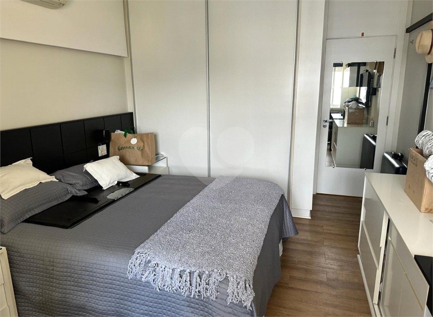 Apartamento à venda com 3 quartos, sendo 1 suíte, em Higienópolis, São Paulo, SP