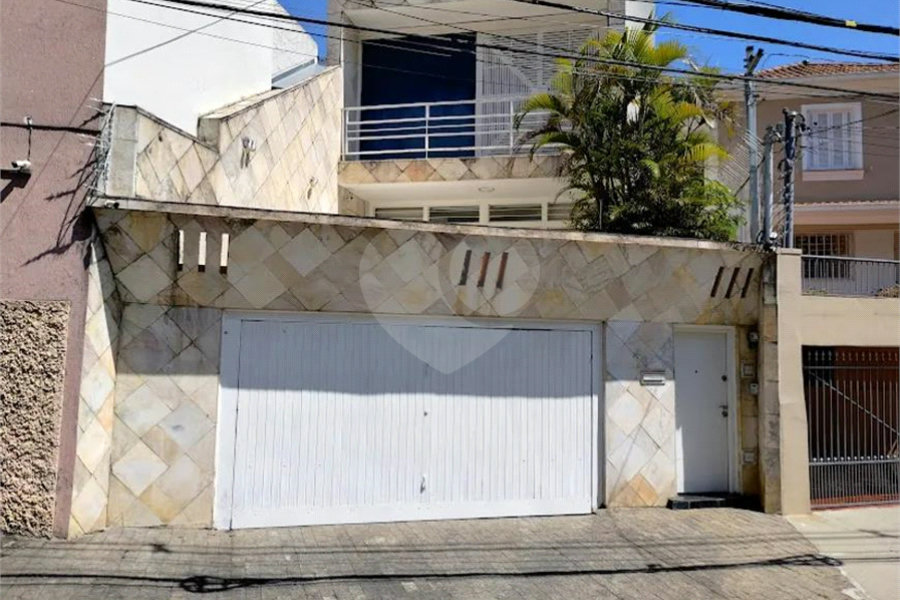 Casa à venda com 3 quartos, sendo 1 suíte,  em Vila Mariana, São Paulo, SP