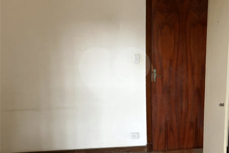 Casa à venda com 3 quartos em Bela Aliança, São Paulo, SP