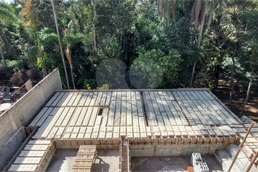 Casa à venda com 4 suítes no condomínio Sausalito, Mairiporã - SP