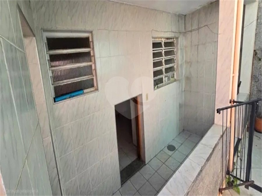 Casa Térrea à venda ou para alugar com 5 quartos, sendo 1 suíte, em Vila Vitório Mazzei, São Paulo, SP