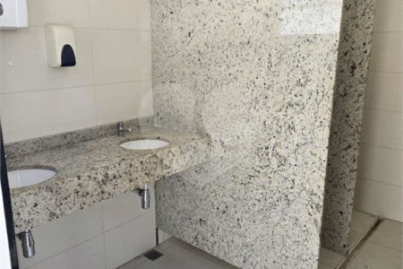 Salão à venda ou para alugar em Jardim Tatiana, Sorocaba, SP